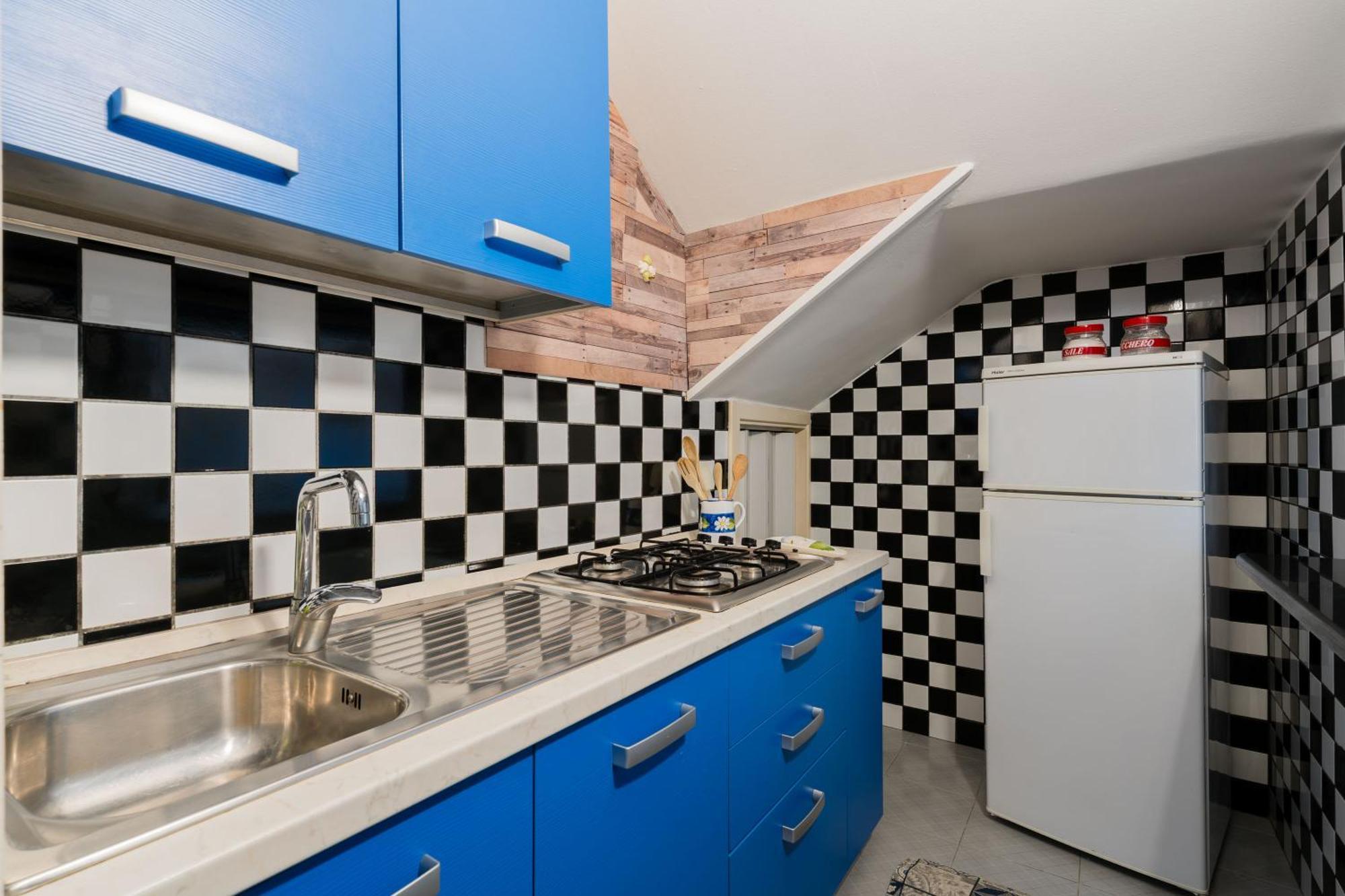 Intera Casa Ad Uso Esclusivo Con 3 Camere 2 Bagni Giardino Wifi Parcheggio Lavatrice Microonde Barbecue Macchina Caffe Tuglie Luaran gambar